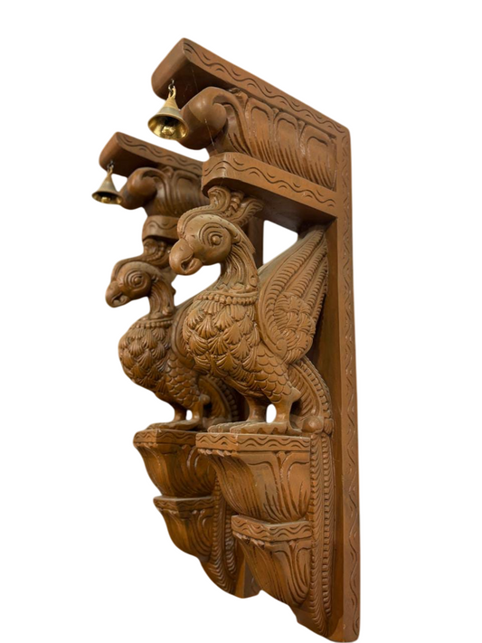 Peacock wall bracket